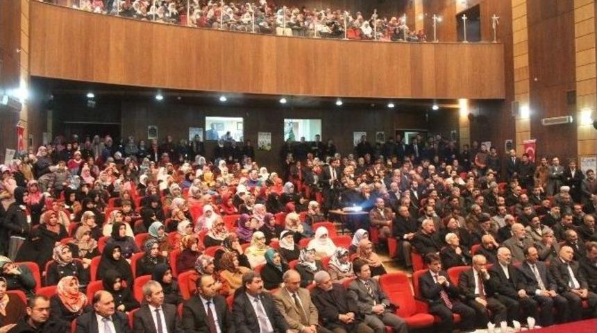 Ehl-i Beyt&rsquo; İn Sevgisi Ve Toplumsal Hayatımızdaki Etkileri Paneli