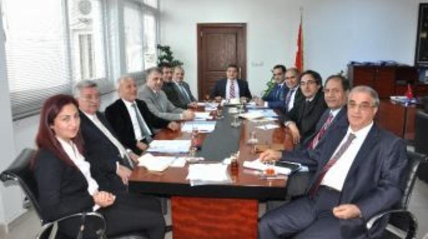 Yenişehir&rsquo;de İl&ccedil;e M&uuml;d&uuml;rl&uuml;klerinin Performansları Değerlendirildi