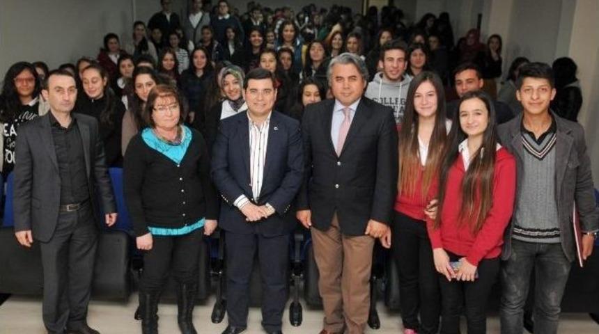 T&uuml;t&uuml;nc&uuml; Okul Ziyaretlerine Devam Ediyor