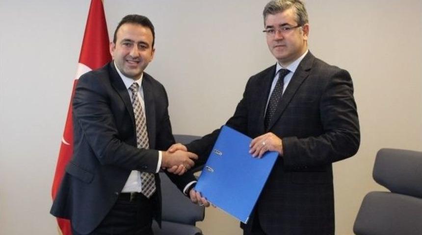 Tekirdağ Kamu Hastaneleri Birliği Genel Sekreterliği İle Trakyaka Arasında &rsquo;teknik Destek Programı 2. Eğitim Projesi&rsquo; İmzalandı