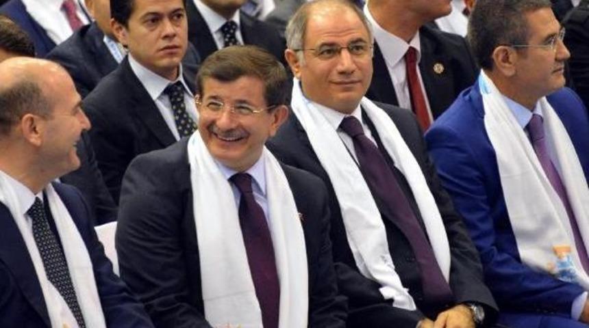 Başbakan davutoğlu'nu erzurum'da atlı cirit&ccedil;iler karşıladı (2)