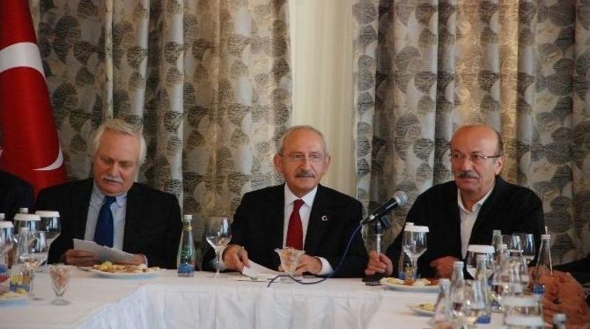 Kılı&ccedil;daroğlu Diyarbakır&rsquo;da Stk Temsilcileriyle Bir Araya Geldi
