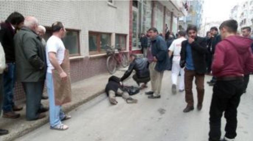 Annesini Pompalı T&uuml;fekle Vurdu