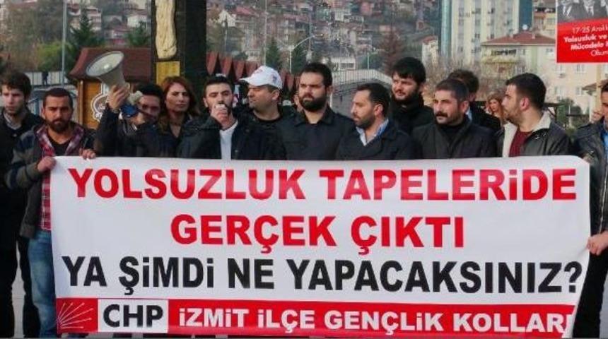 Chp'li gen&ccedil;lerden yolsuzluk soruşturmasına yayın yasağı protestosu