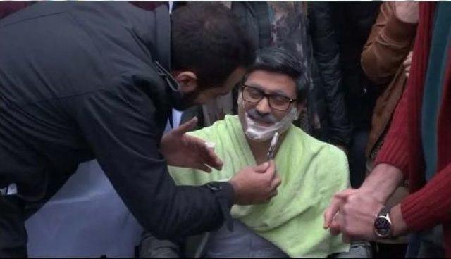 Chp den 16/9 kuleleri &ouml;n&uuml;nde  tıraşlı  protesto 2