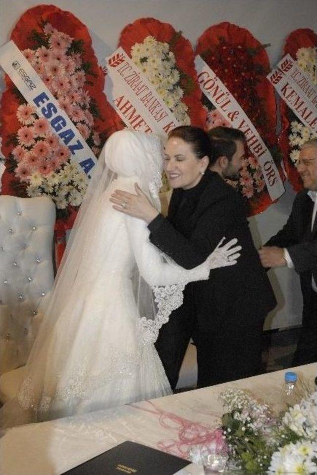Akşener Eskişehir&rsquo;de Nikah Şahidi Oldu 1