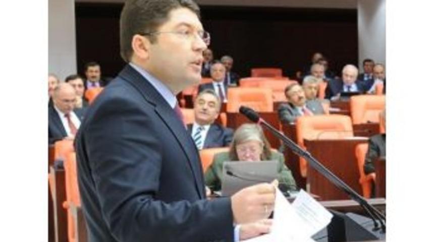 Tun&ccedil;&rsquo;tan Ak Saray Eleştirilerine Cevap