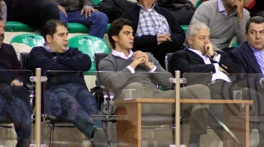 Kutluay, Eskişehir Basket - Dar&uuml;şşafaka Doğuş Ma&ccedil;ını İzledi