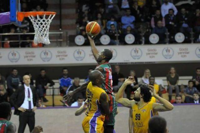 Royal halı gaziantep-pınar karşıyaka: 65-81 3