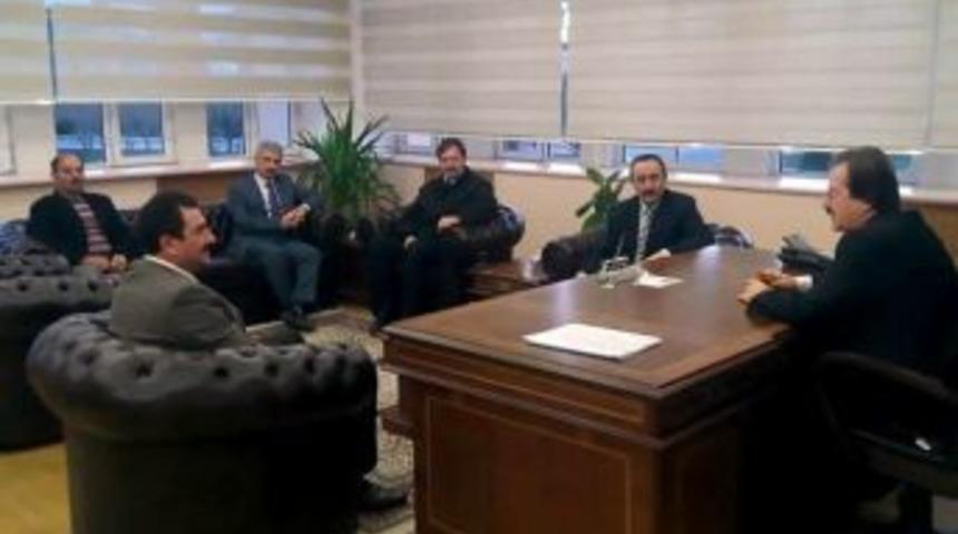 Sivas Zaralılar Derneği&rsquo;nden, Rekt&ouml;r Kocacık&rsquo;a Ziyaret