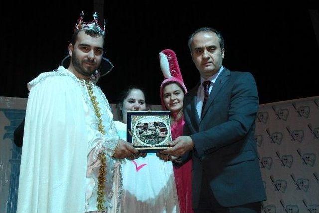 Ağız Ve Diş Sağlığı, Tiyatroyla Anlatıldı 3