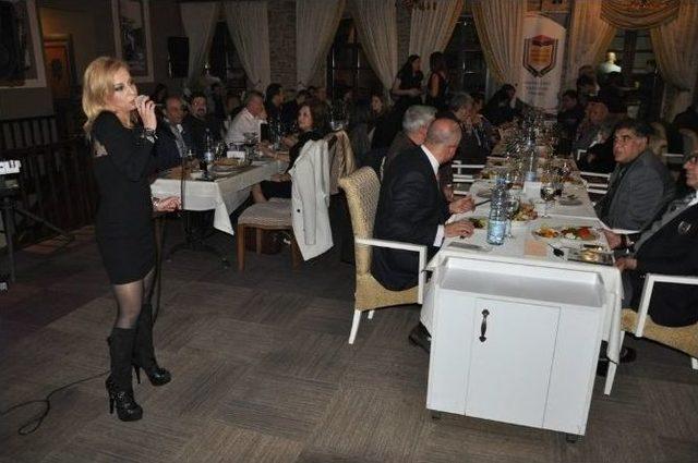 Manisa Lisesi Mezunları Derneği’nden Anlamlı Gece