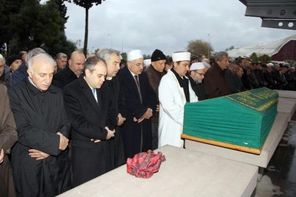 Ali Rıza &Ouml;zt&uuml;rk Hoca, Dualarla Uğurlandı