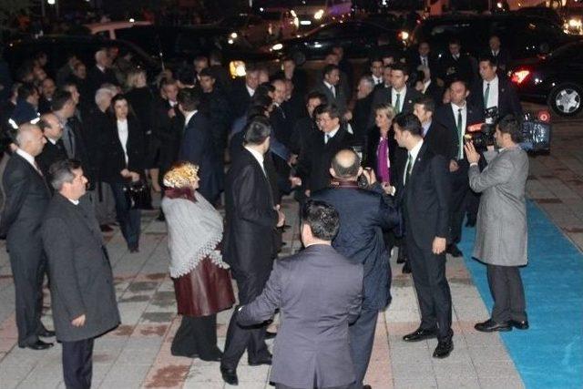 Başbakan Davutoğlu Kırklareli Valiliğini Ziyaret Etti 3