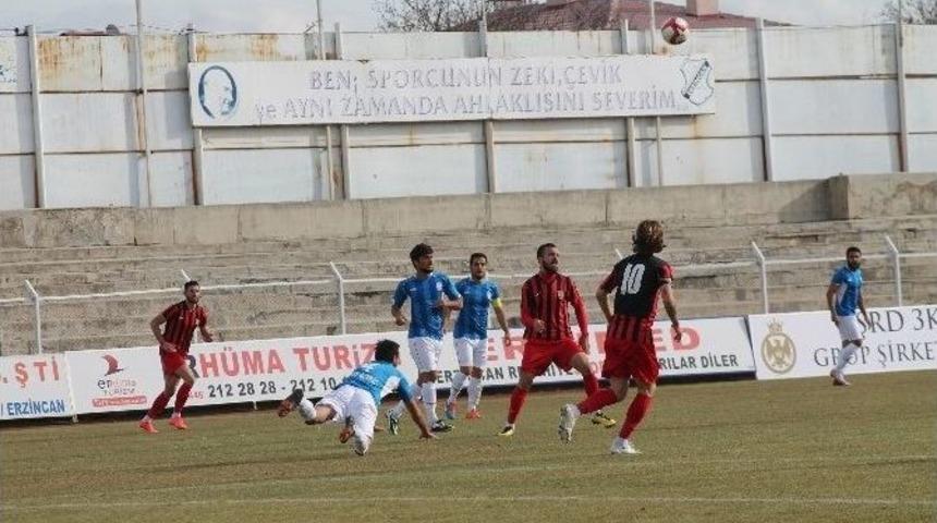 Erzincan Refahiye Spor Sahadan Galibiyetle Ayrıldı
