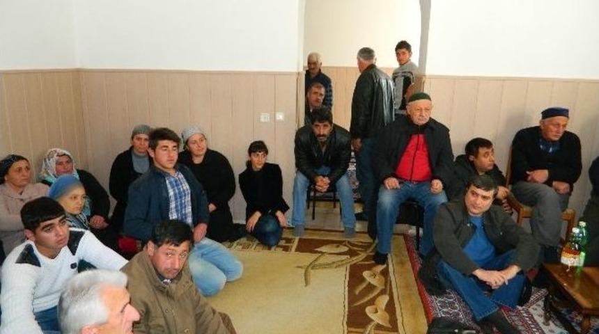 Dat&uuml;b Heyeti G&uuml;rcistan&rsquo;da Cumhurbaşkanı İle G&ouml;r&uuml;şt&uuml;