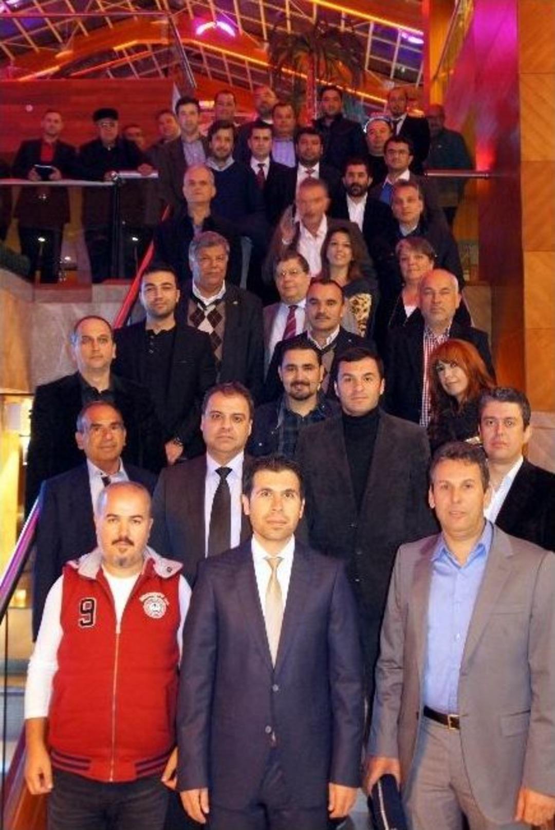 Yapı &Uuml;retim Firması&rsquo;nın 10. Yıl B&uuml;y&uuml;me Toplantısı