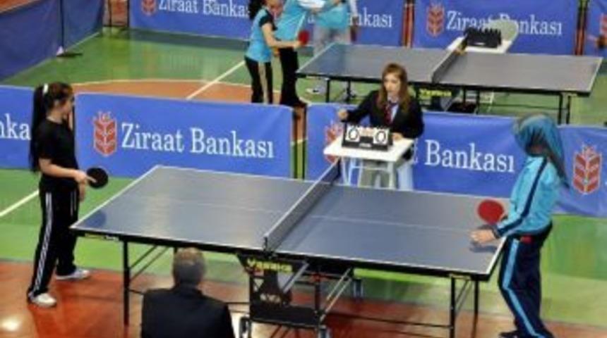 Masa Tenisi Gen&ccedil; Kızlar Ve Gen&ccedil; Erkekler İl Birinciliği M&uuml;sabakaları Sona Erdi