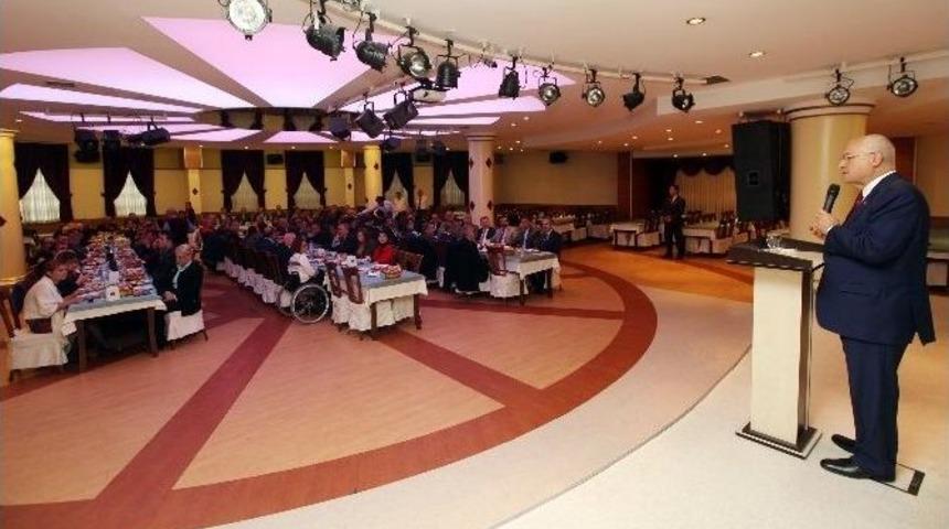 Yenimahalle&rsquo;de Muhtarlarla B&uuml;y&uuml;k Buluşma