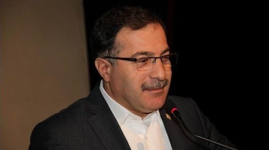 Ak Parti&rsquo;de İl&ccedil;e Kongreleri Devam Ediyor