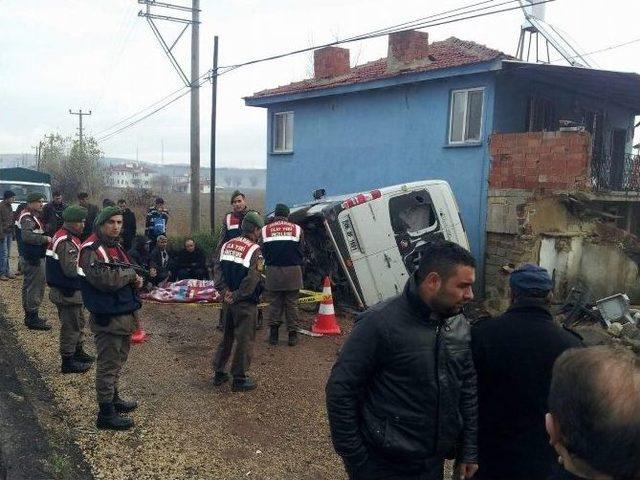 Afyonkarahisar’da Trafik Kazası: 1 Ölü