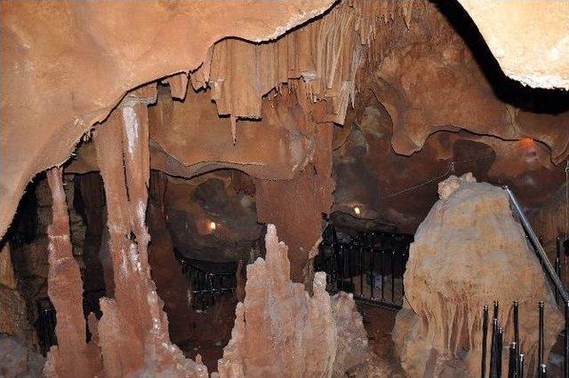 Taşkuyu Mağarası Turizme A&ccedil;ılıyor 2