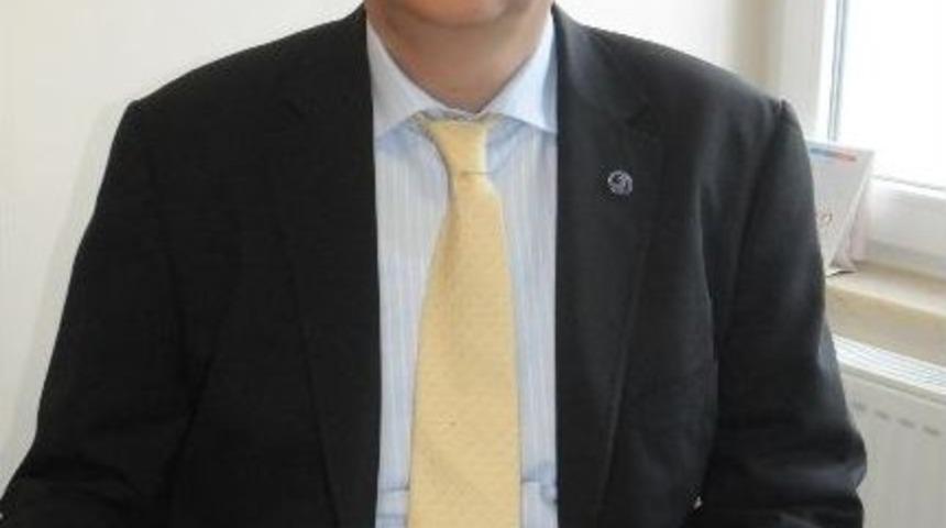 &Ccedil;ocuk Ve Erişkin Taş Hastalığı Tedavisinde Son Nokta