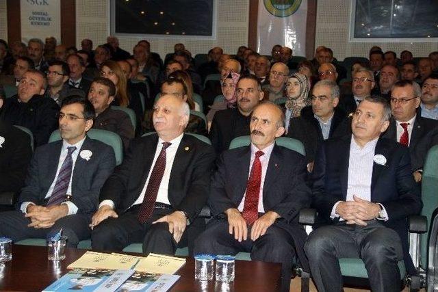 Bayraktar: &ldquo;y&uuml;zde 33&rsquo;l&uuml;k Kayıt Dışılığın T&uuml;rkiye Ekonomisine Maliyeti 30 Milyar Liradır&rdquo; 1