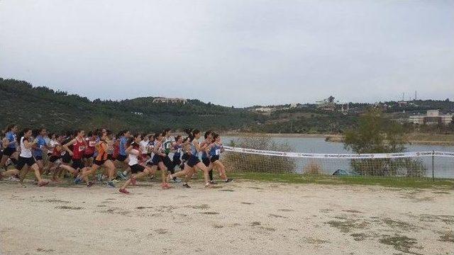 Atletiz Kros Liginde Song&uuml;l Konak T&uuml;rkiye Şampiyonu 2