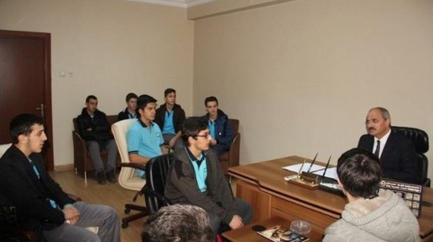 &Ouml;ğrencilerden M&uuml;ft&uuml;l&uuml;ğe Ziyaret