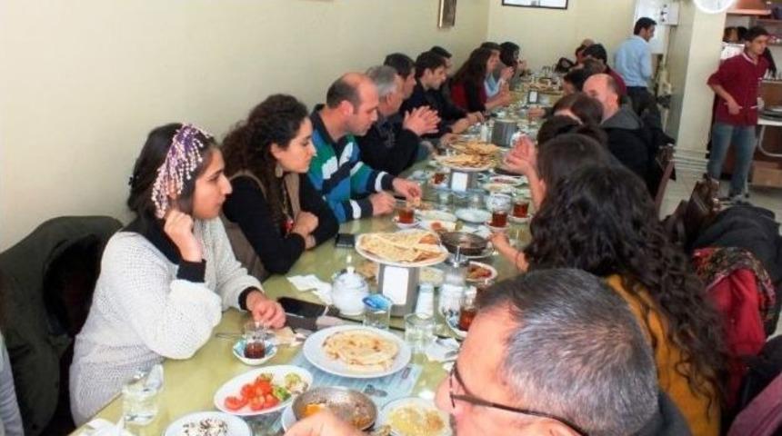 &Ouml;ğretmenler Kahvaltıda Buluştu
