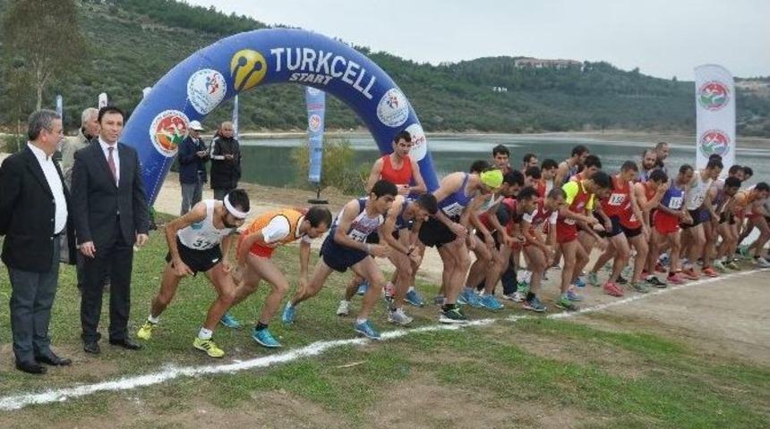 T&uuml;rkiye Kros Şampiyonası Finalleri Kuşadası&rsquo;nda Yapıldı