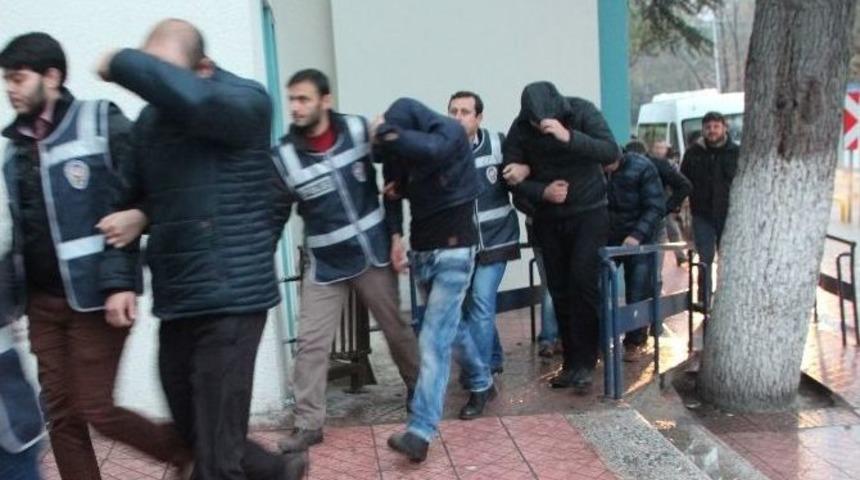 Bilecik&rsquo;te Yarım Kilo Esrar Ele Ge&ccedil;irildi