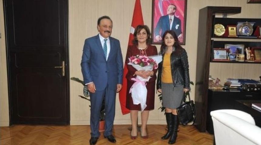 Asimder&rsquo;den Rekt&ouml;r Attar&rsquo;a Ziyaret