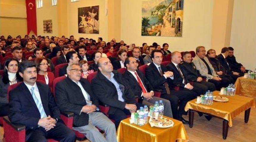 Cezaevinde Tutuklu Ve H&uuml;k&uuml;ml&uuml;ler İ&ccedil;in Moral Konseri