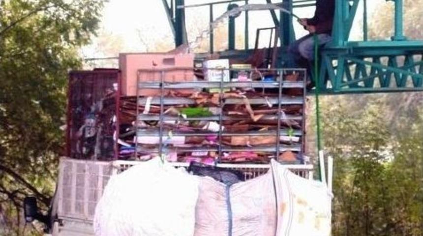 Kağıt Toplayıcısının Hilesi Şaşırttı