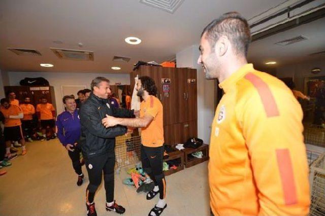 Hamzaoğlu, galatasaray daki ilk antrenmanına çıktı 2