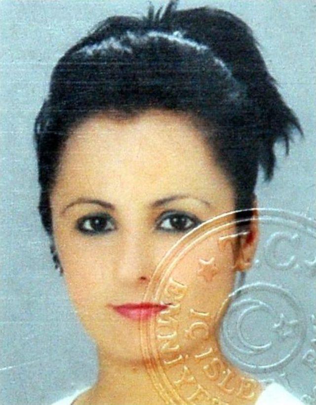 Motosiklet Kamyonete &Ccedil;arptı: 1 Yaralı 2