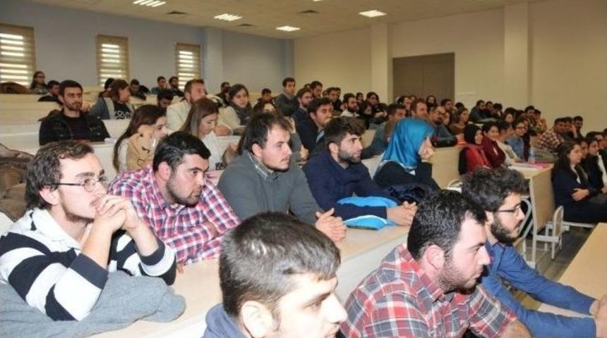 Veteriner Fak&uuml;ltesi Etkili Konuşma At&ouml;lyesinde Buluştu