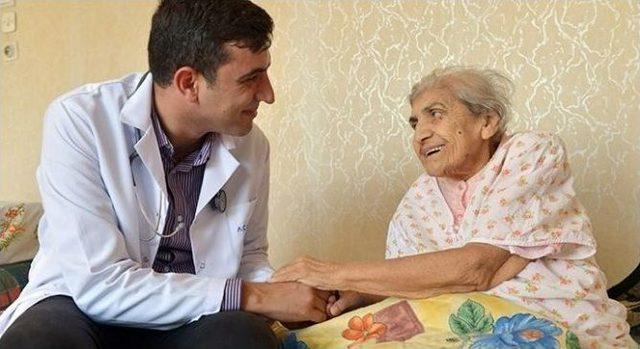 &Uuml;sk&uuml;dar Belediyesi İhtiya&ccedil; Sahiplerine Kucak A&ccedil;ıyor 1