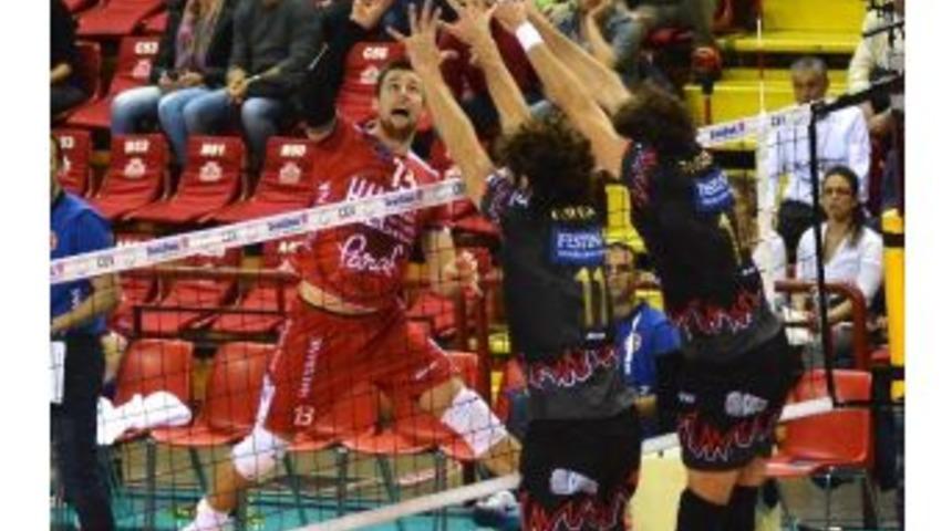 Halkbank&rsquo;ta Hedef Tours&rsquo;u Ge&ccedil;mek