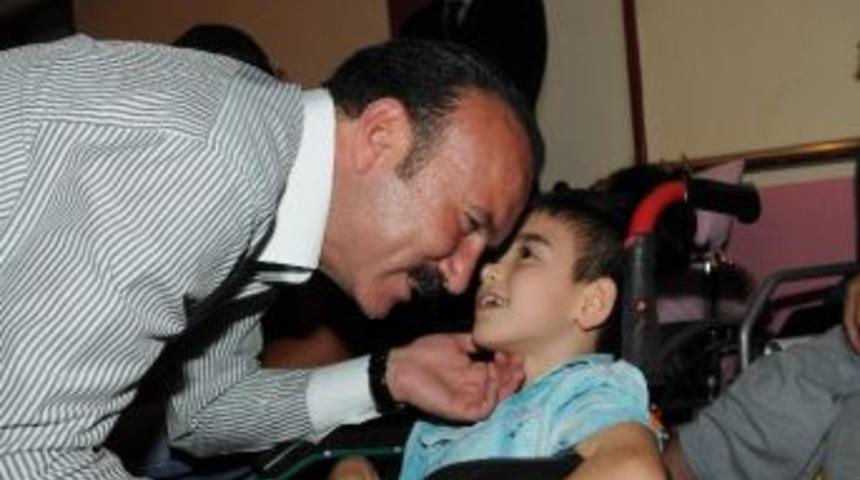 Doğan, Engel Biz Olmayalım