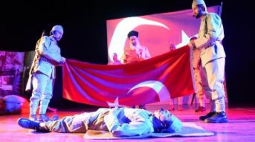 Sağlık-sen&rsquo;den &ldquo;zaferin G&ouml;zyaşları &Ccedil;anakkale&rdquo; Tiyatro G&ouml;sterisi
