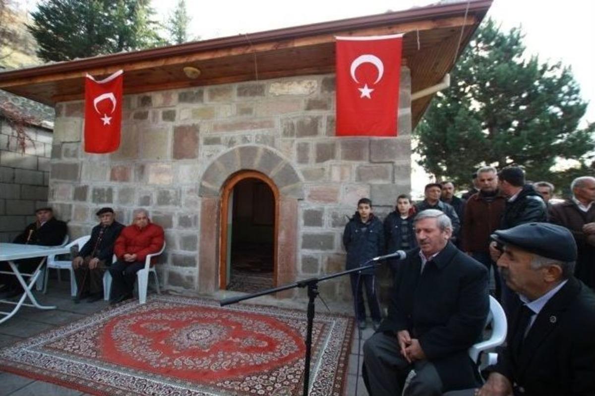 &Ccedil;ubuk&rsquo;ta &lsquo;kalender Veli Hazretlerini Anma Ve Anlama Etkinliği&rsquo; D&uuml;zenlendi