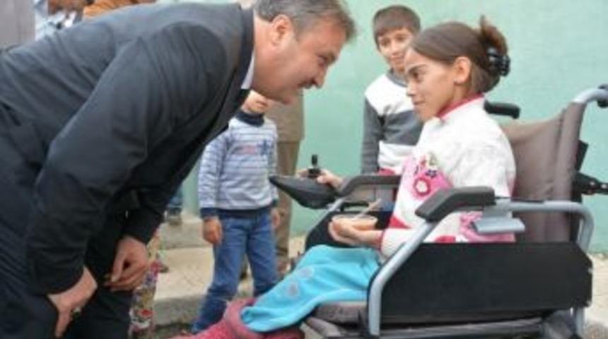 Engelliler G&uuml;n&uuml; Atat&uuml;rk Spor Salonu&rsquo;nda Kutlanacak