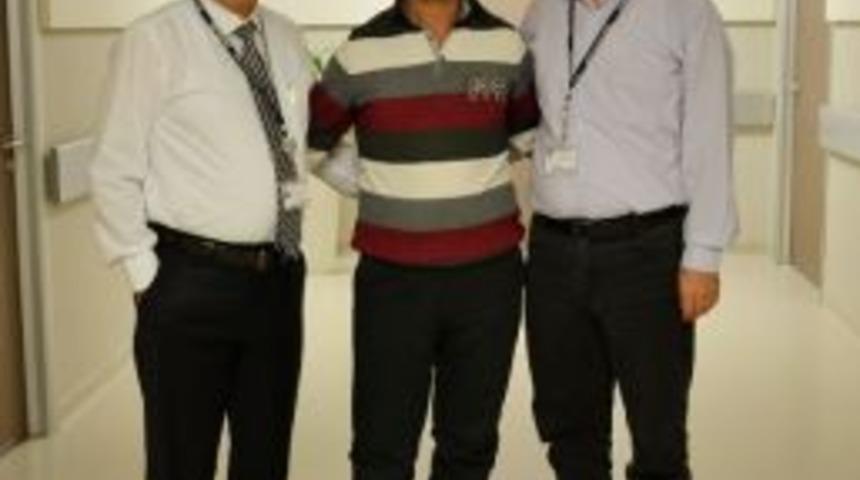 Kesilme Riski Olan Bacakları İle Yeniden Y&uuml;r&uuml;meye Başladı