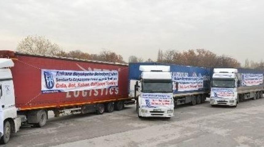 B&uuml;y&uuml;kşehir Belediyesi&rsquo;nden Suriyeli Sığınmacılara 5 Tır Dolusu Yardım