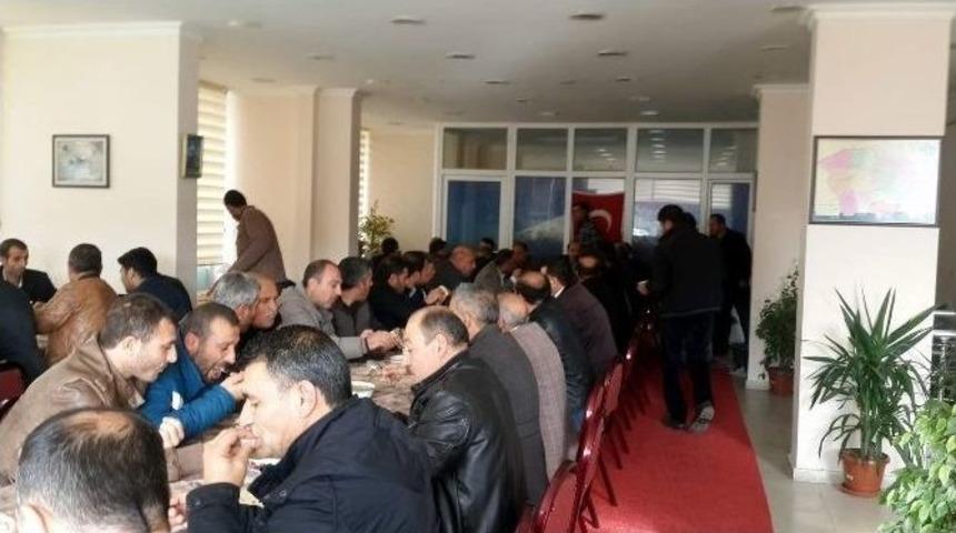 Esağrılılar Derneği &Uuml;yeleri Keşkek Yemeğinde Buluştu