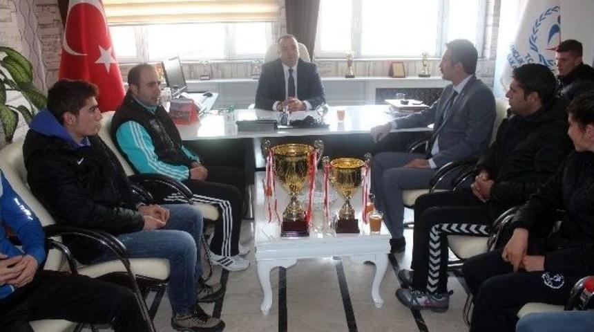 Ağrılı Atletlerden Bir Başarı Daha
