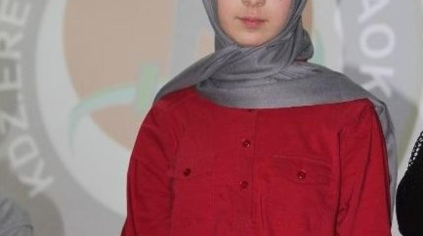 İmam Hatip &Ouml;ğrencileri Okullarına Logo Yaptı